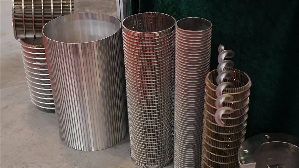 Кнозирани елемент филтера за ударање плоча